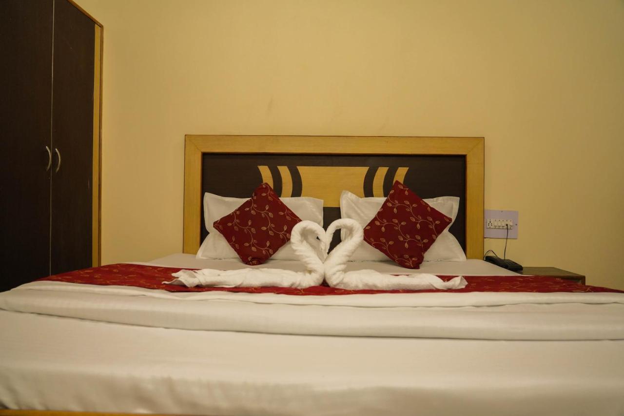 مايالي Hotel Grass Land المظهر الخارجي الصورة